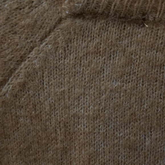 NWT ALPACA AND WOOL BLEND ORANGE BROWN CAMEL SWEATER. - Picture 9 of 10